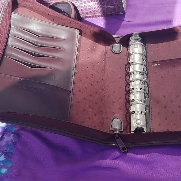 At A Glance Notebook - Picture 3 of 5